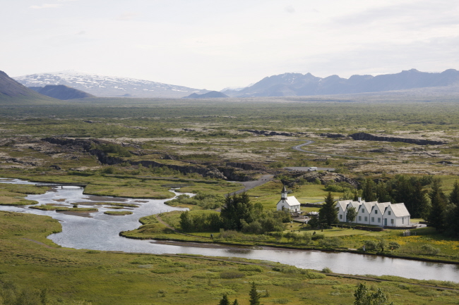 13 das historische Thingvellir