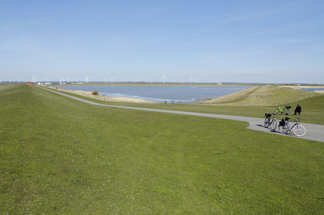 53 Damm zwischen Speicherbecken und Lttmoorsee