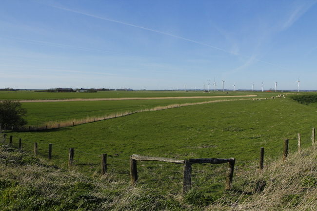 70 Blick vom Mitteldeich