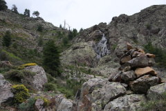 33 in der Ferne- der Ondella-Wasserfall