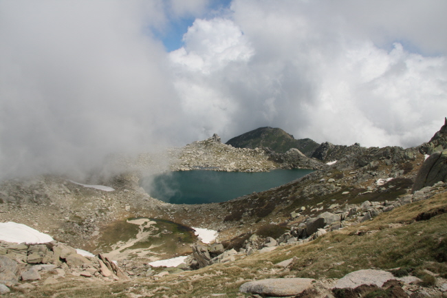 60 von Wolken umhllt