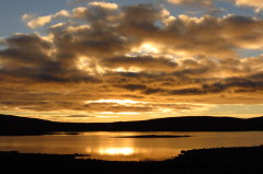 103 Rv 888 - grandioser Sonnenuntergang am Reinoksvatna