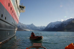 60 rasante Fahrt durch den Alpefjord