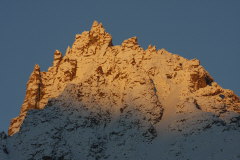 82 die Abendsonne lt die Bergspitzen glhen