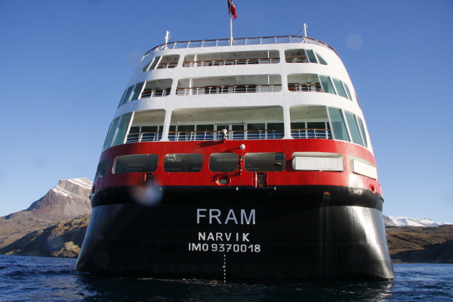 99 mit dem Polarcirkel-Boot zurck zur FRAM