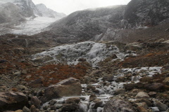 125 Temperatur unter Null - die ersten Wasserlufe gefrieren