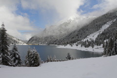 153 still liegt er vor uns - der Zufrittsee