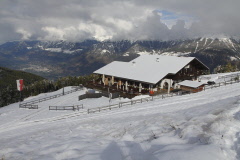 167 Tarscher Almlounge