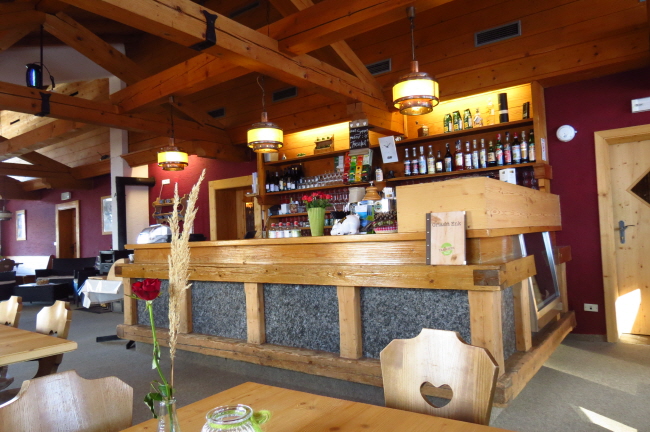 168 gemtliche Tarscher Almlounge
