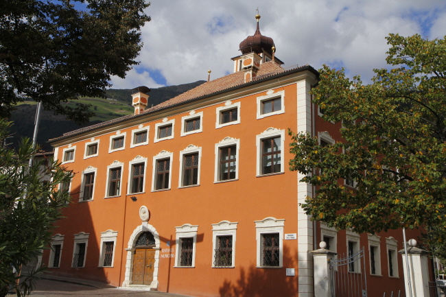56 Rathaus Schlanders