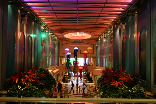14 Magic Promenade