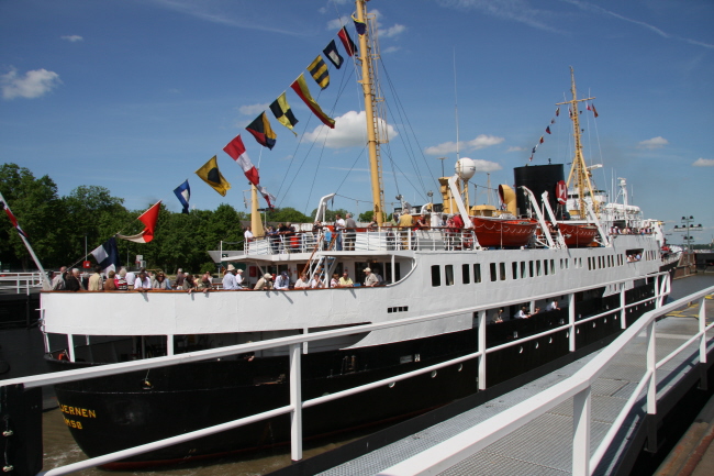 23 Schleusentore geschlossen