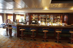 15 Harry's Bar - Deck 3