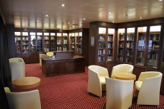 30 Bibliothek - Internet -  Deck 7