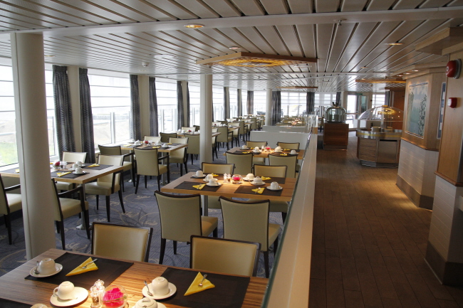 47 Lido Buffet-Restaurant - Deck 8