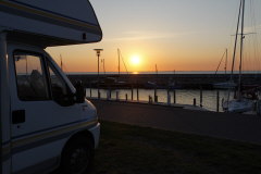 Stellplatz Lgstr bei Sonnenuntergang